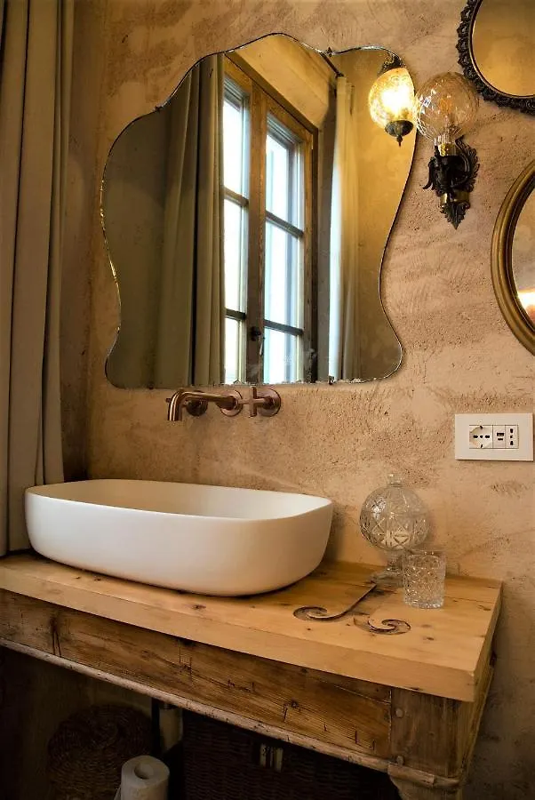 Boutique Homes Siena Apartment