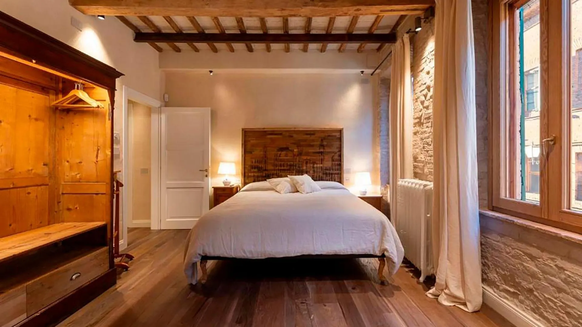 Boutique Homes Siena Apartment